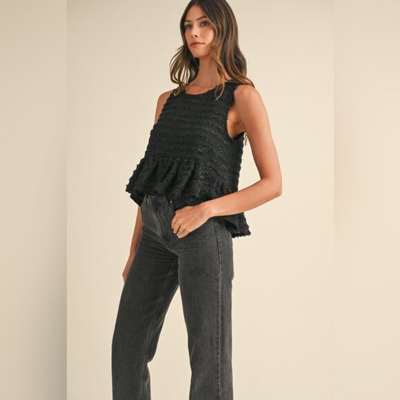 NWT Mable Aarna Frayed Babydoll Tank Top Black Peplum Top Textured Size Medium - Picture 3 of 11